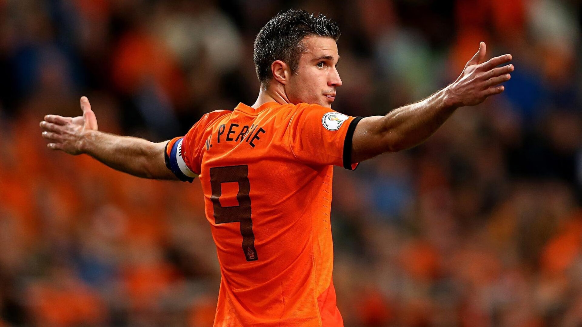 逆境奋战:那些勇敢冲破绝境的足球英雄,足球奋斗